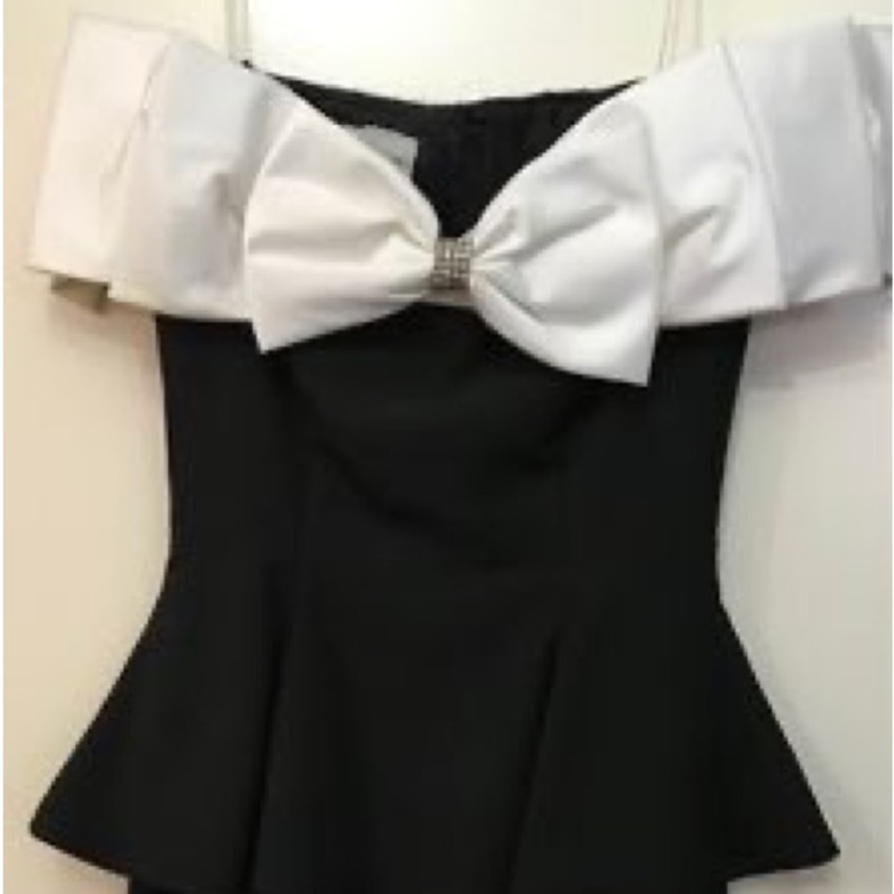 Betsy & Adam Classic Cocktail Dress Size 3/4
